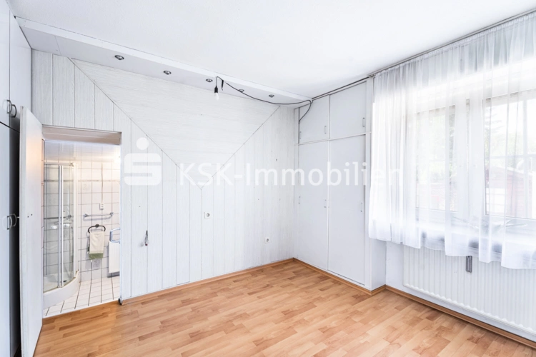 135642 Zimmer Erdgeschoss