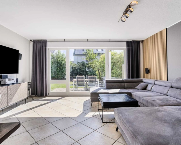 Wohnzimmer (EG)