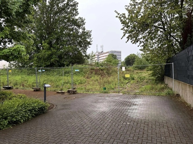 Grundstück