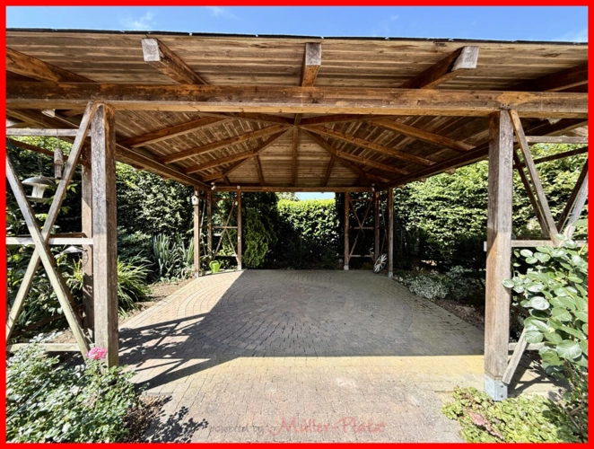 Überdachte Terrasse