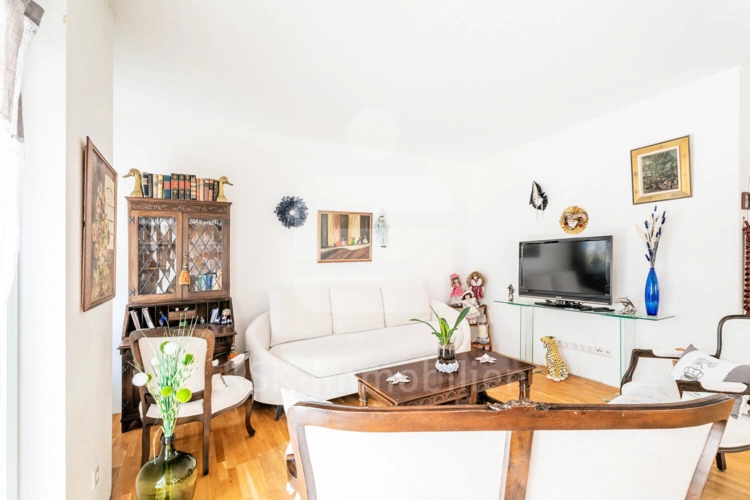 https://www.ksk-immobilien.de/immobilien/ihr-platz-zum-ankommen-moderner-bungalow-auf-erbpachtgrundstueck-in-eitorf-muehleip-154534/
