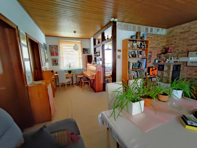 Schlafzimmer (KI-generiert)