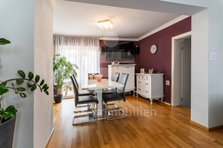 Wohn- und Esszimmer