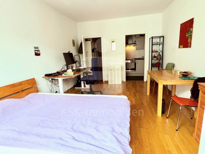 Wohn-/Schlafzimmer