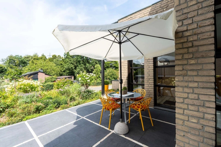 Terrasse Front