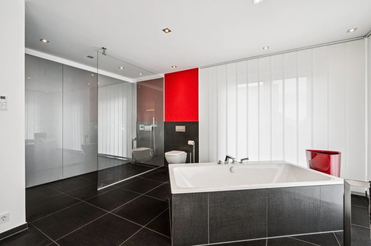Badezimmer OG I