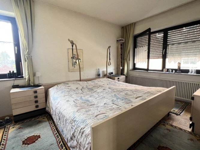 Schlafzimmer OG
