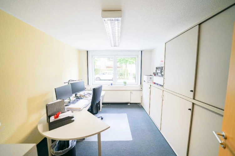 Büro 3