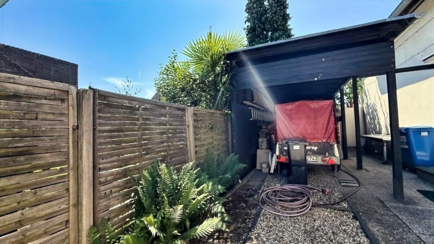 Carport