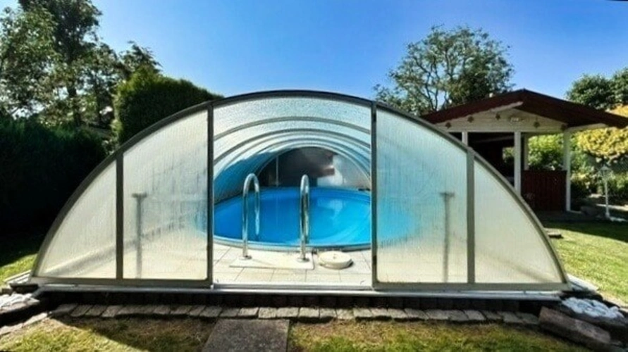 Schwimmbad