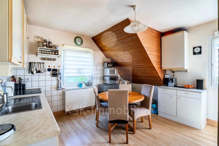 Küche Dachgeschoss Wohnung 3