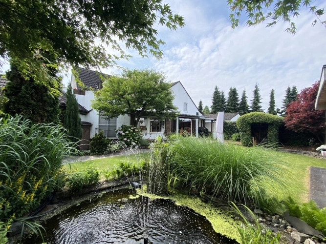 Rückansicht-Garten