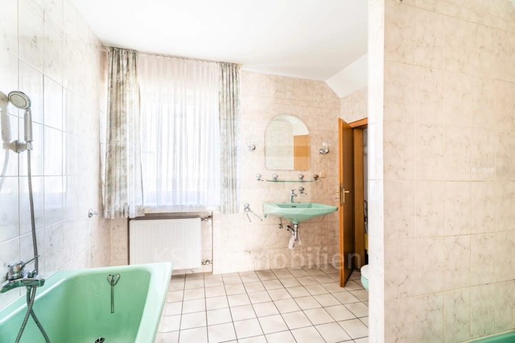 Badezimmer (2)