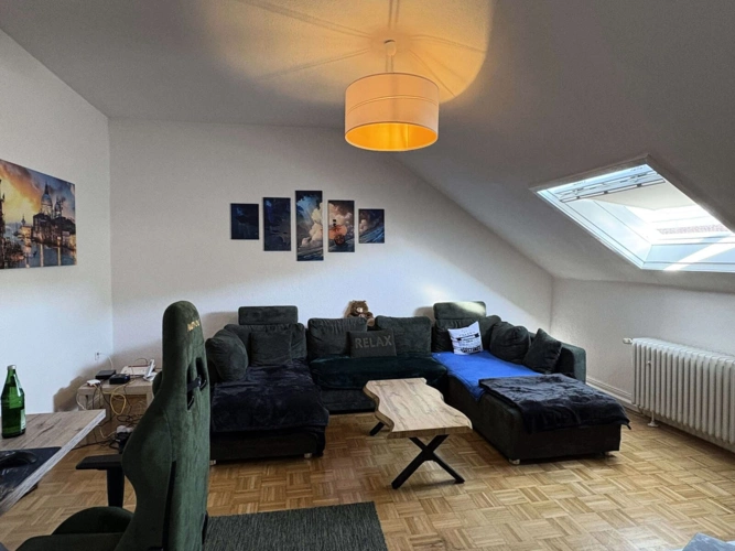 Wohnzimmer DG