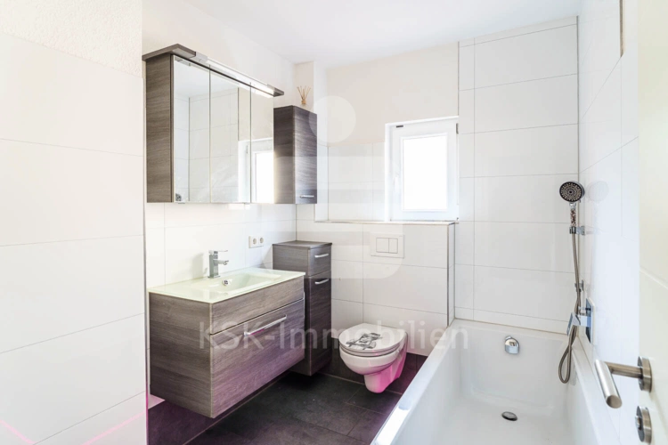 Badezimmer Erdgeschoss
