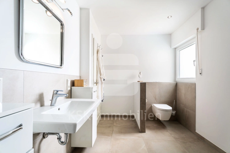 Badezimmer Erdgeschoss