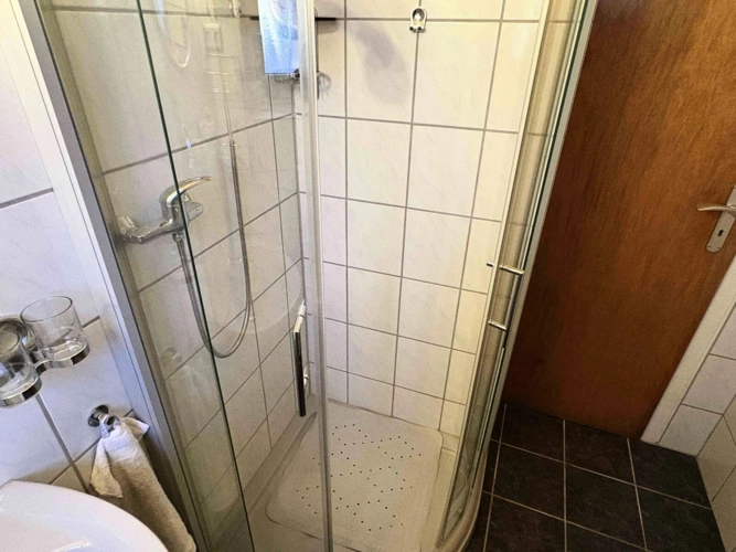 Badezimmer EG