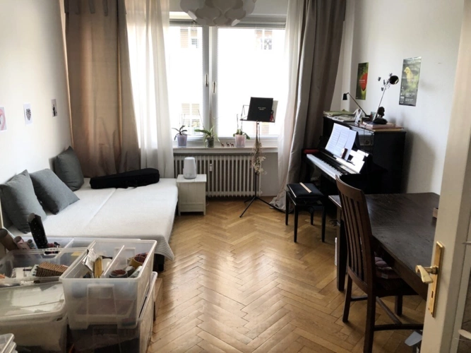 Arbeiten - Kinder -Gäste