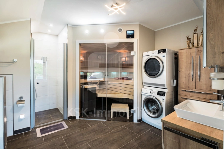 Badezimmer Dachgeschoss