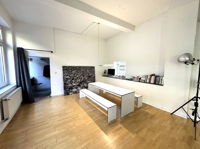 2. Blick Büro