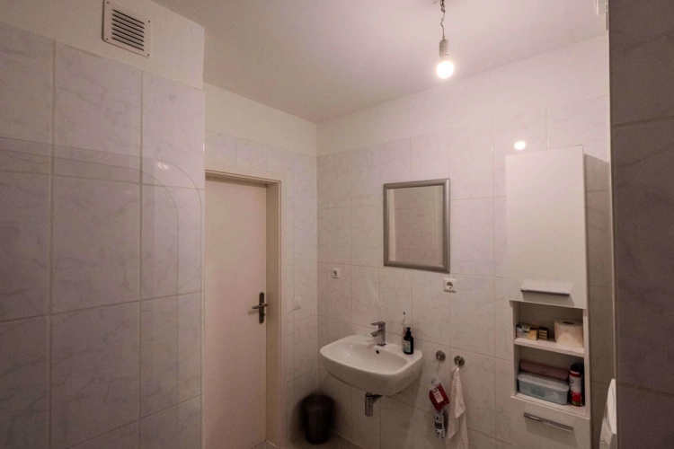 Badezimmer 1.OG