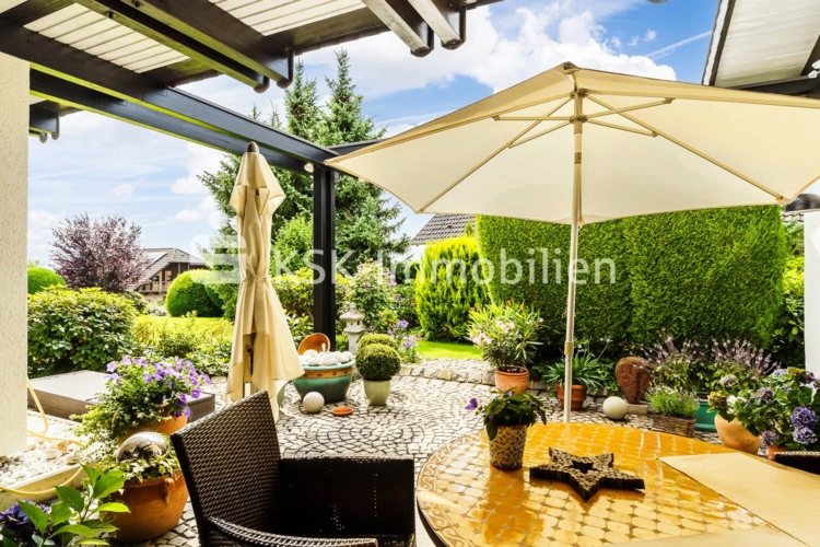 122093 Veranda