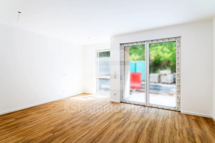 Wohnzimmer Erdgeschoss Bild 1