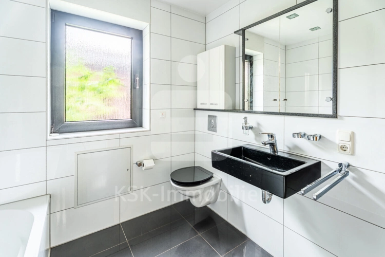 Badezimmer ErdgeschossBild 2