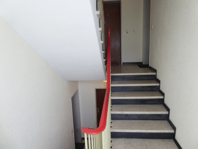 Treppenhaus ebenso