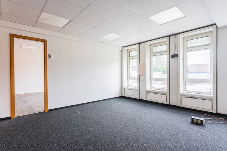 Büro Erdgeschoss