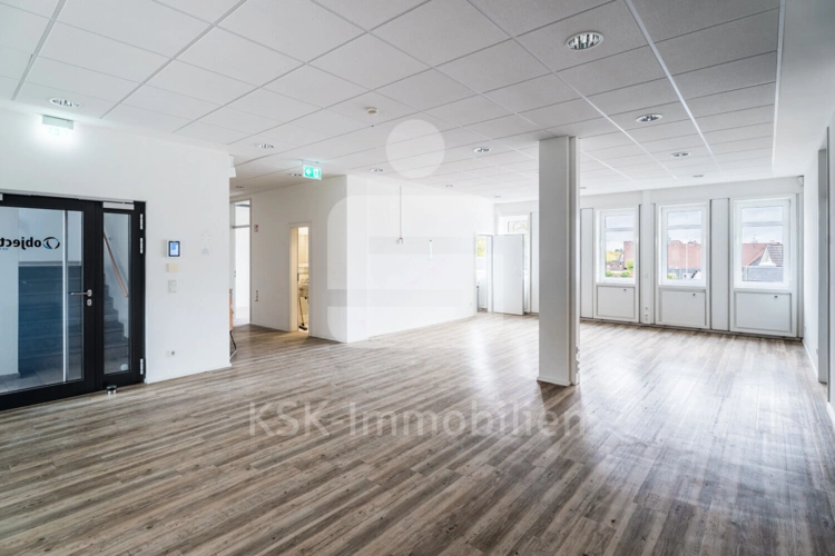 Hinterer Teil, 2OG Bild 2