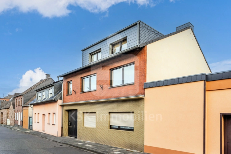 Außenaufnahme Vorderhaus