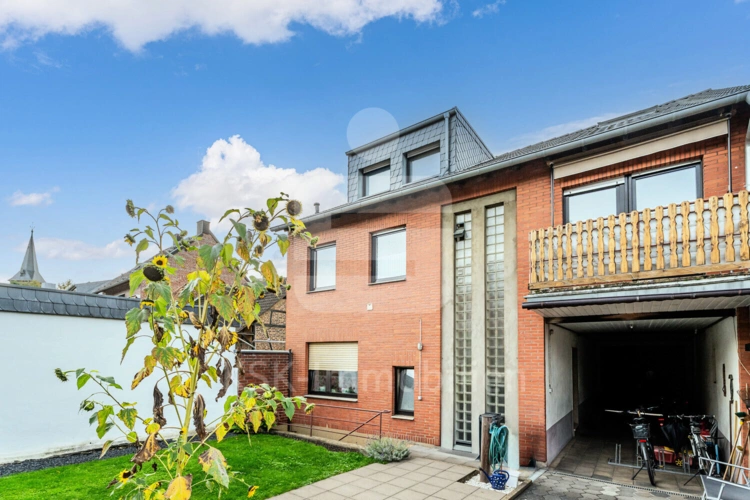 Außenaufnahme Vorderhaus