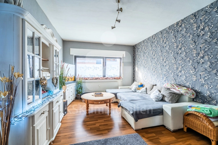 Wohnzimmer Vorderhaus Erdgeschoss