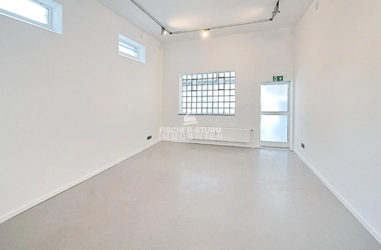 Weitere Fläche im Innenhof