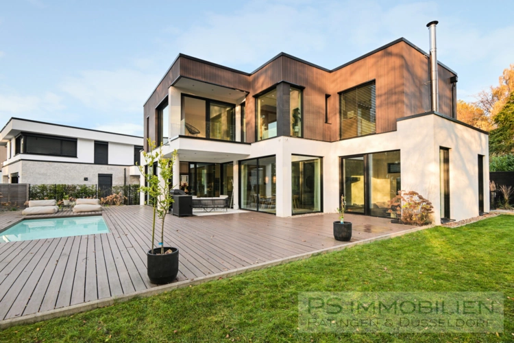 Hausansicht aus Garten