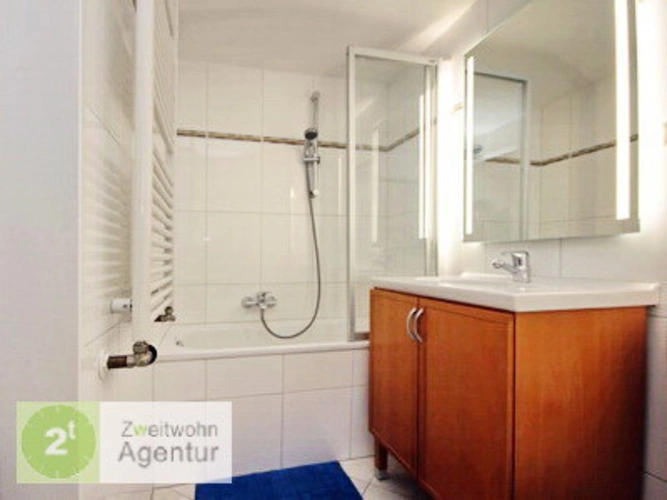 Bildbeschreibung fehlt