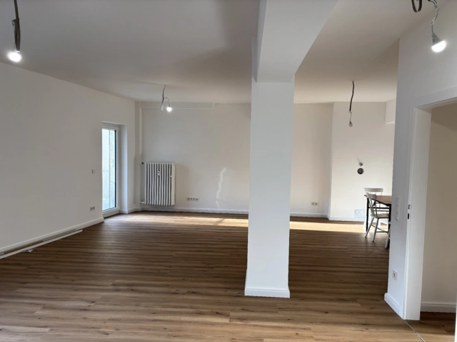 Blick in den großen Raum