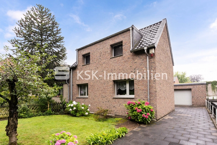 103895 Außenansicht