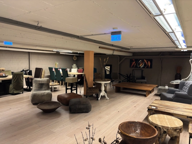 Untergeschoss (Lager), 2. Blick