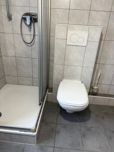 Badezimmer DG