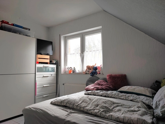 Badezimmer (mit KI neu eingerichtet)