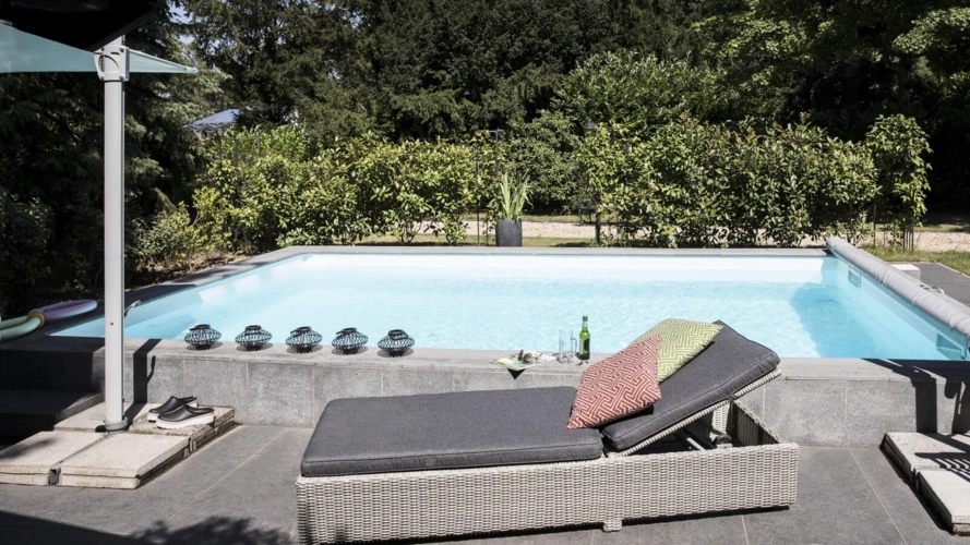 Pool Sommer