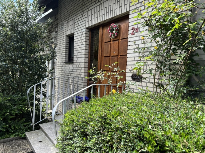 Hauseingang (Bild aus 2023)