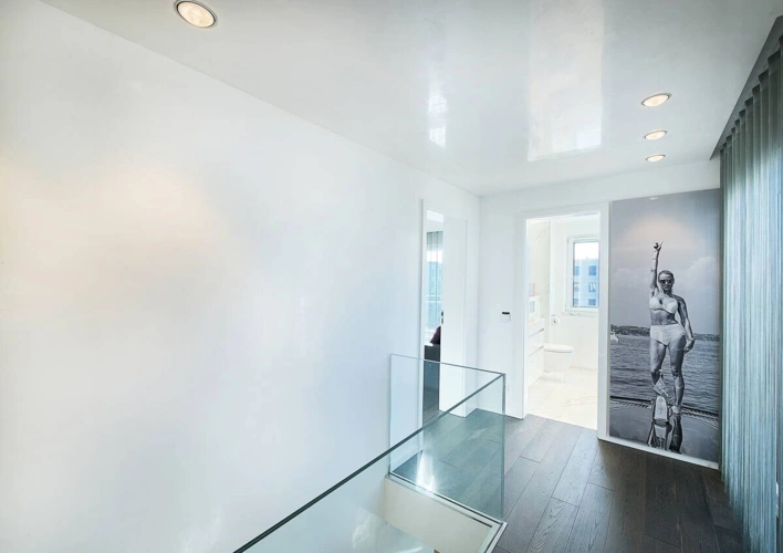Hauswirtschaftsraum mit Dusche und WC