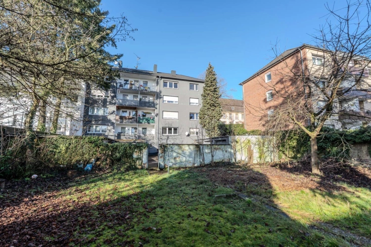 Unbebautes Grundstück