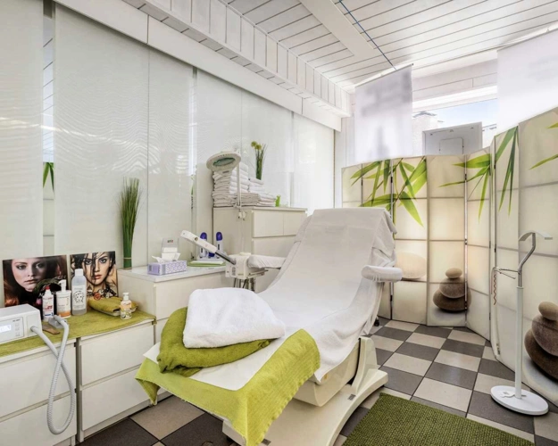 Ladenlokal 2 - Behandlungsbereich