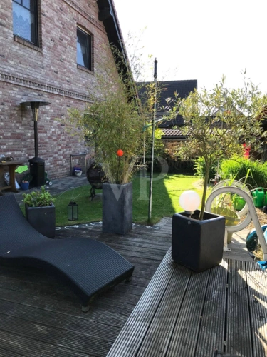 Garten mit Pool