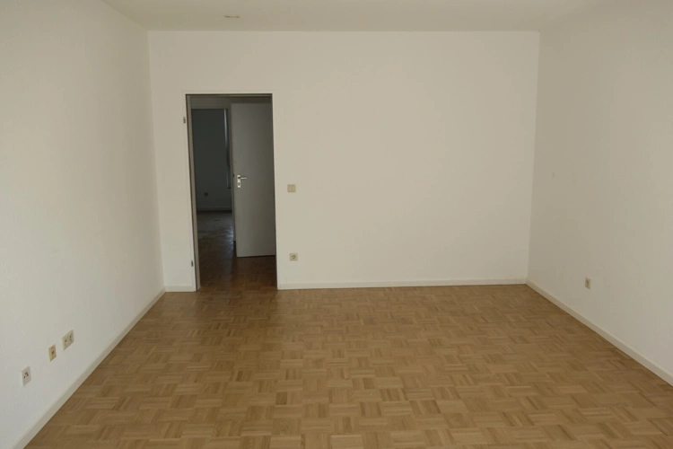 Wohn-/Esszimmer ebenso