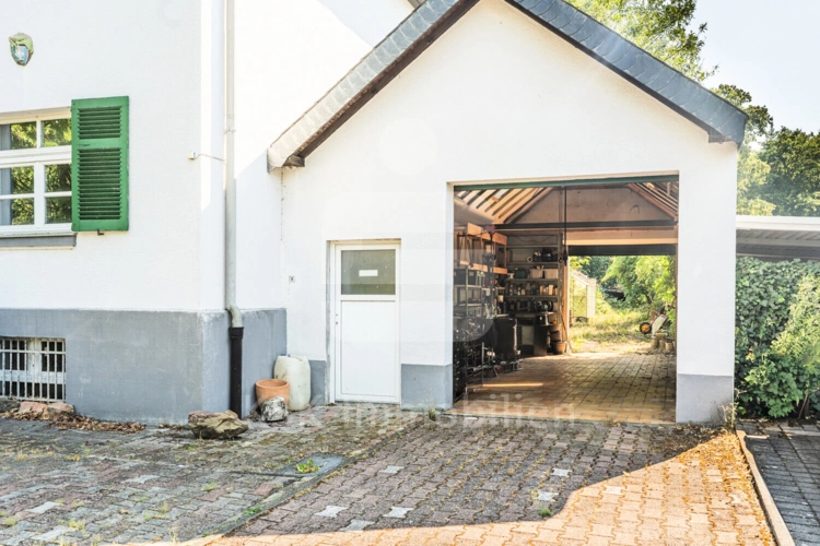 Garage Bild 3